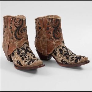 Corral flipped leather western ankle boot
